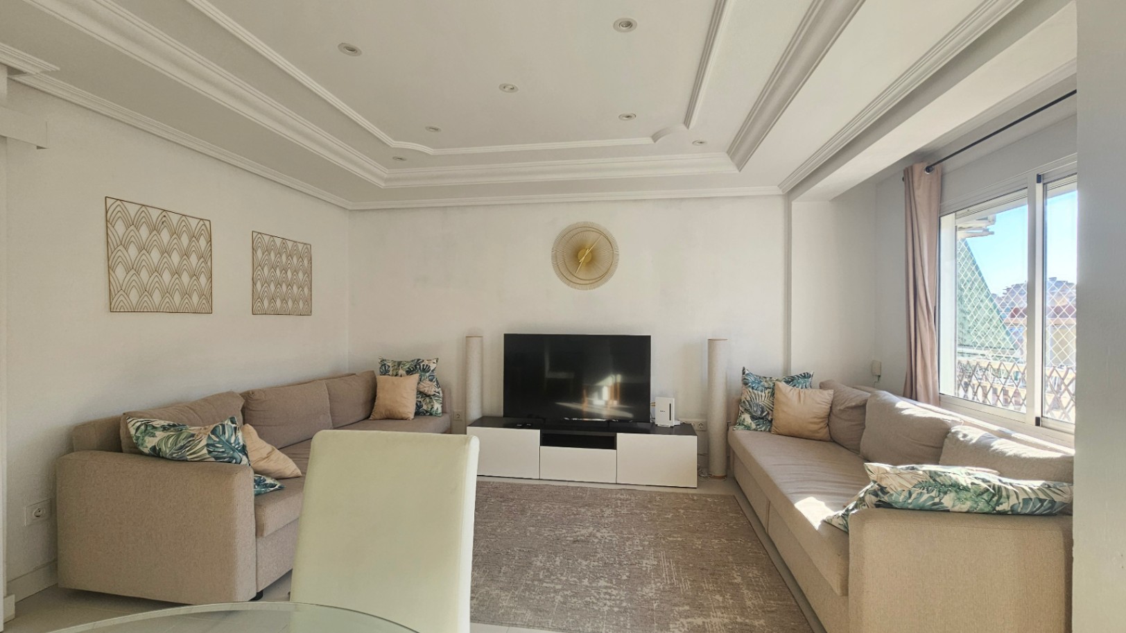 ¡Piso reformado de 2 habitaciones en Alicante, listo para entrar!