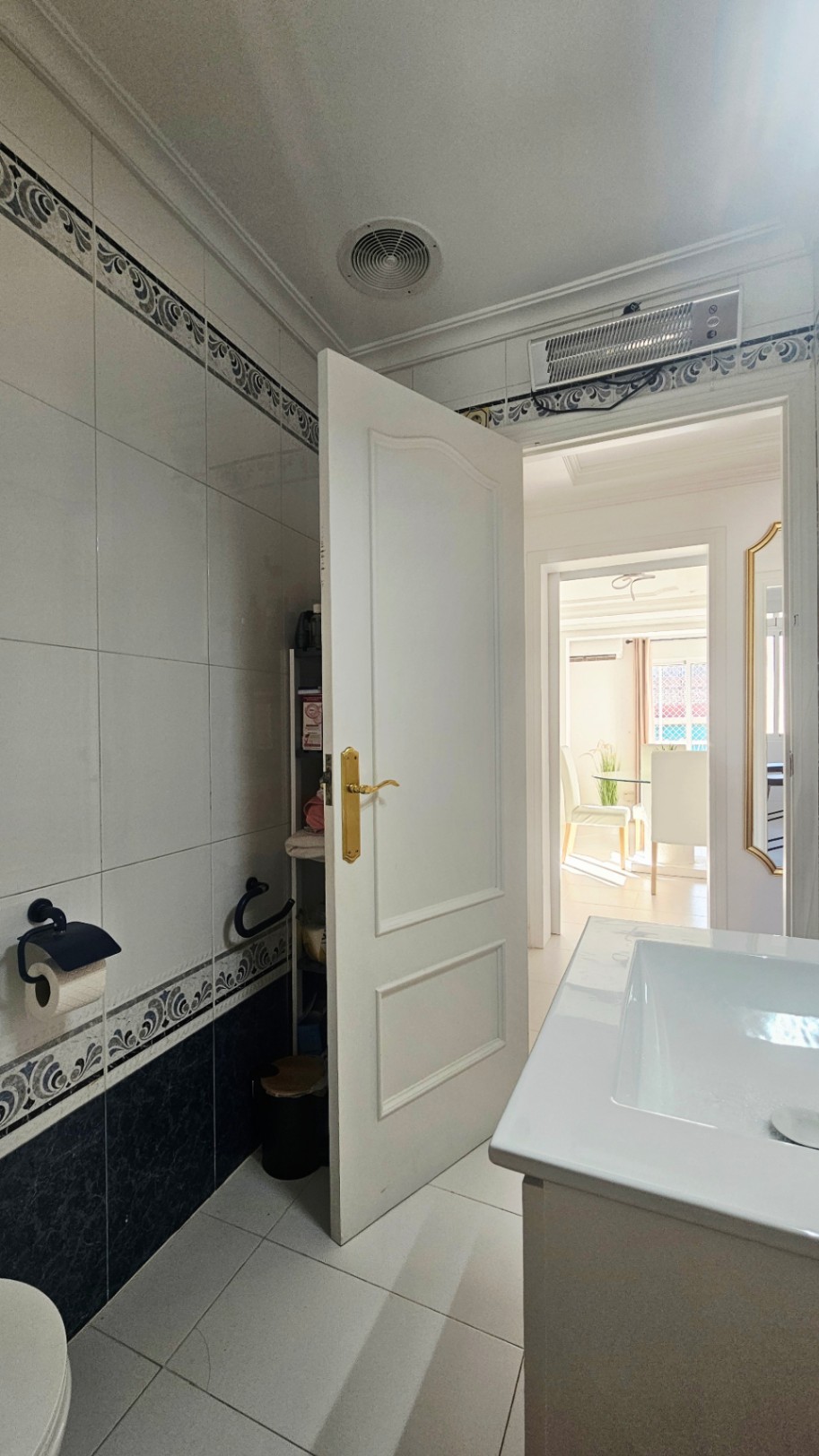 ¡Piso reformado de 2 habitaciones en Alicante, listo para entrar!
