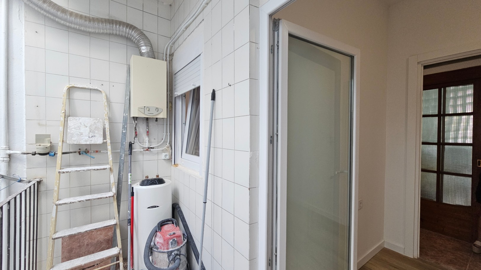 Piso reformado de 3 habitaciones en Alicante - Pla