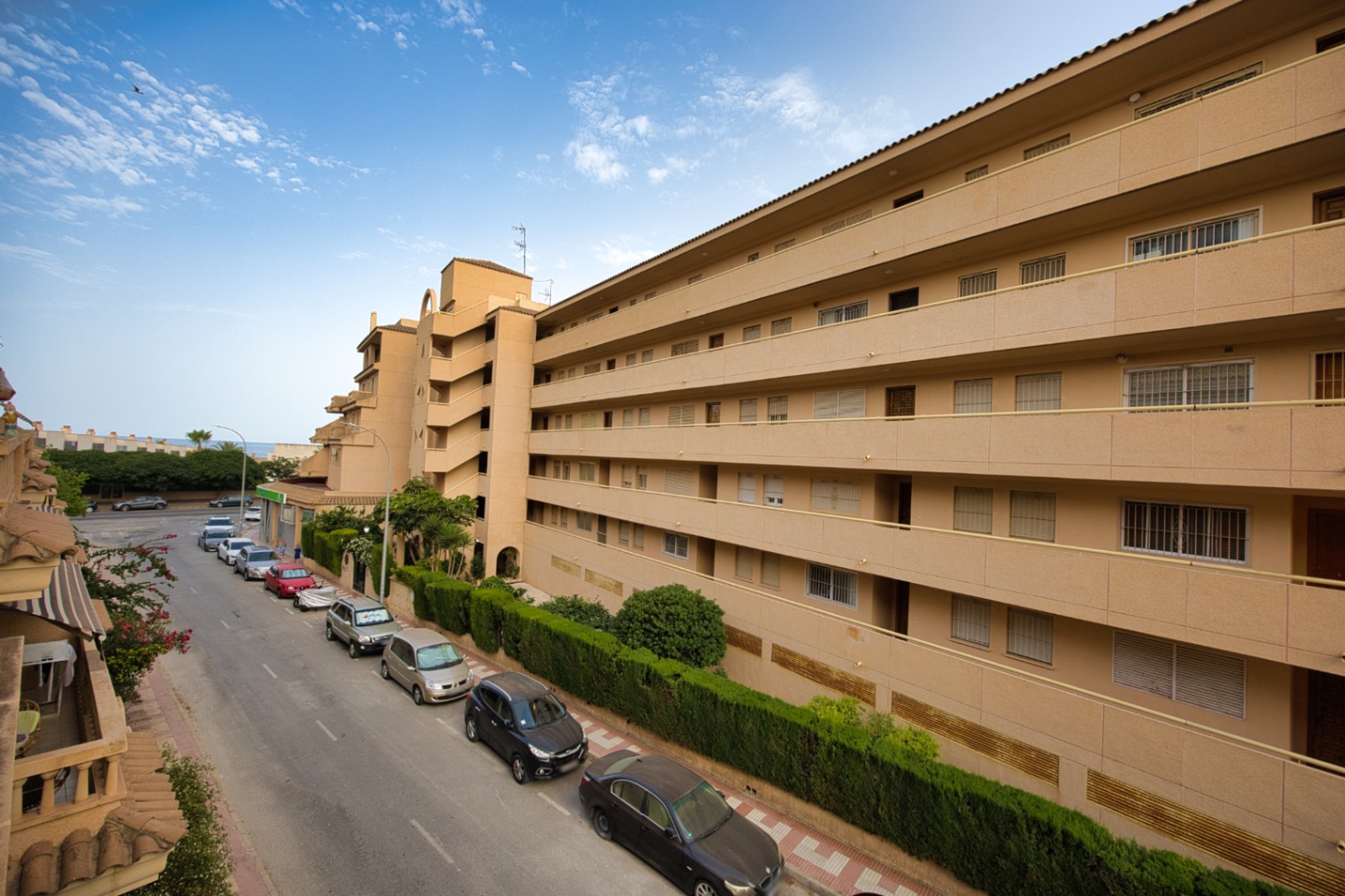 Impecable y espacioso piso a 5 minutos de la playa El Campello