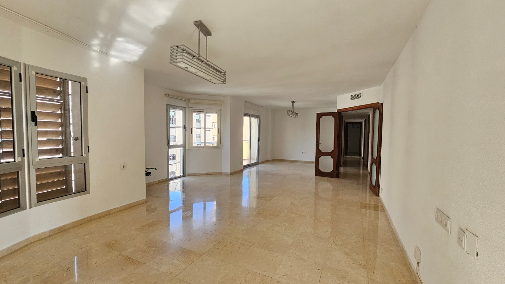 Piso en Venta en Centro - El Corte Inglés, Alicante, Alicante