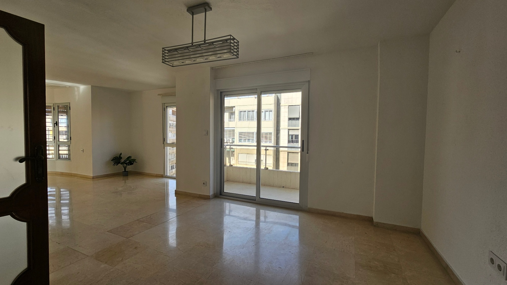Piso en Venta en Centro - El Corte Inglés, Alicante, Alicante
