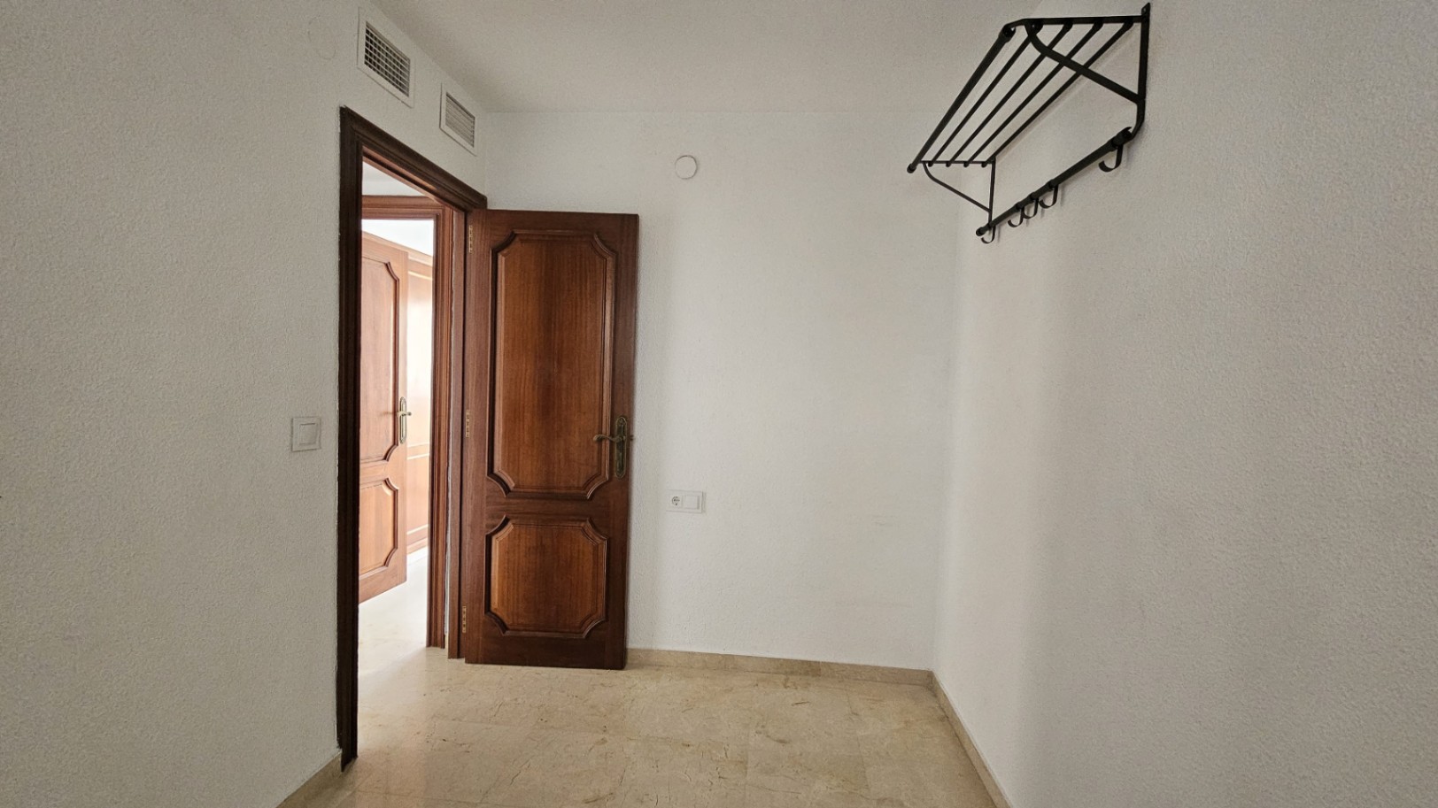 Piso en Venta en Centro - El Corte Inglés, Alicante, Alicante