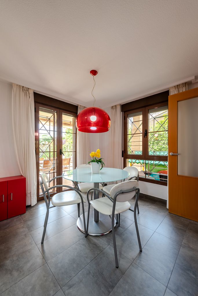 Chalet en Venta en Ravel, Mutxamel, Alicante
