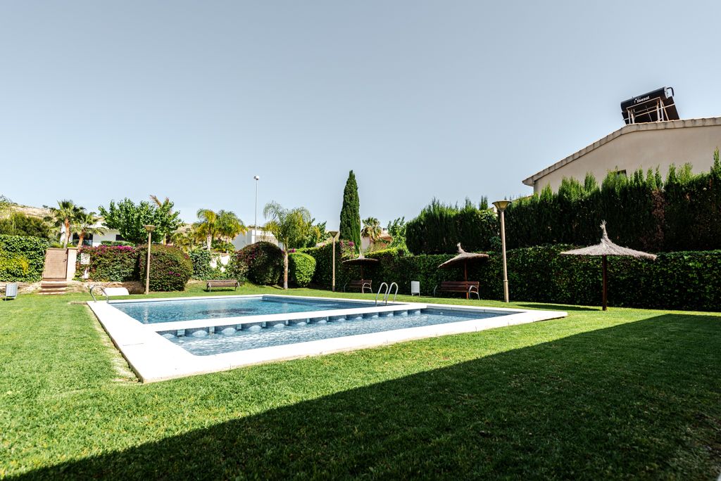 Chalet en Venta en Ravel, Mutxamel, Alicante