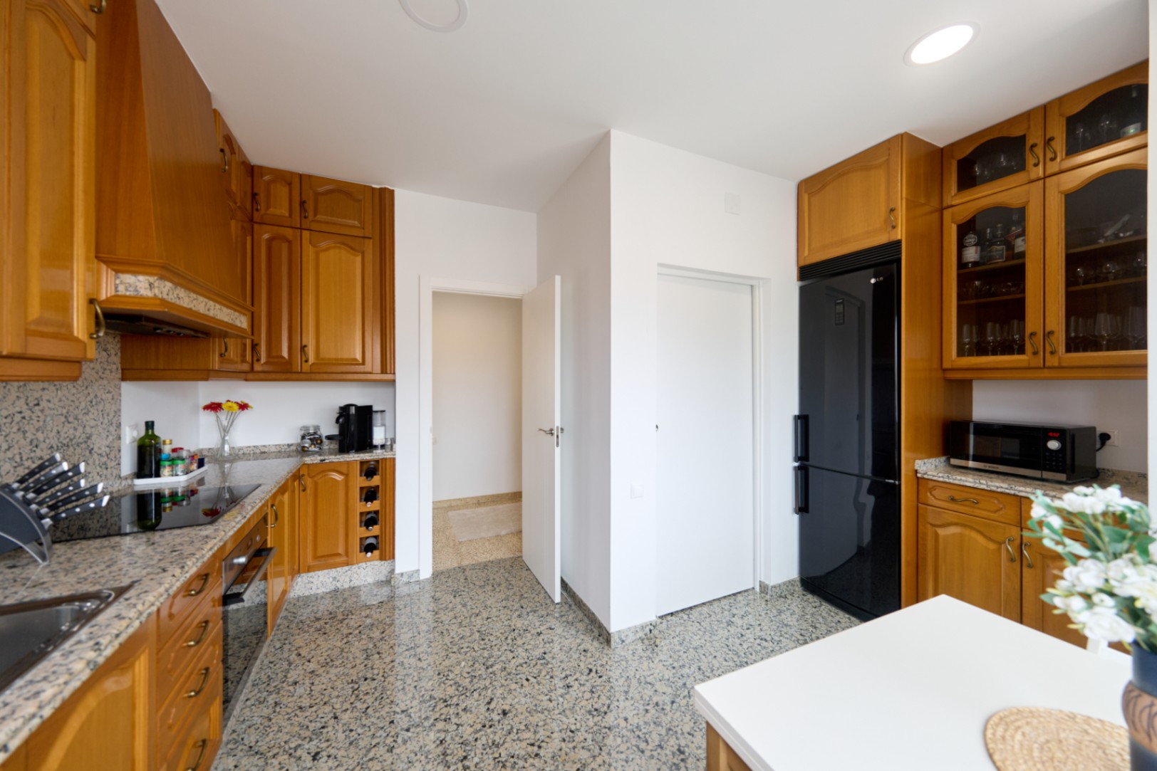 Apartamento en venta en el centro de Alicante, 3 dormitorios.