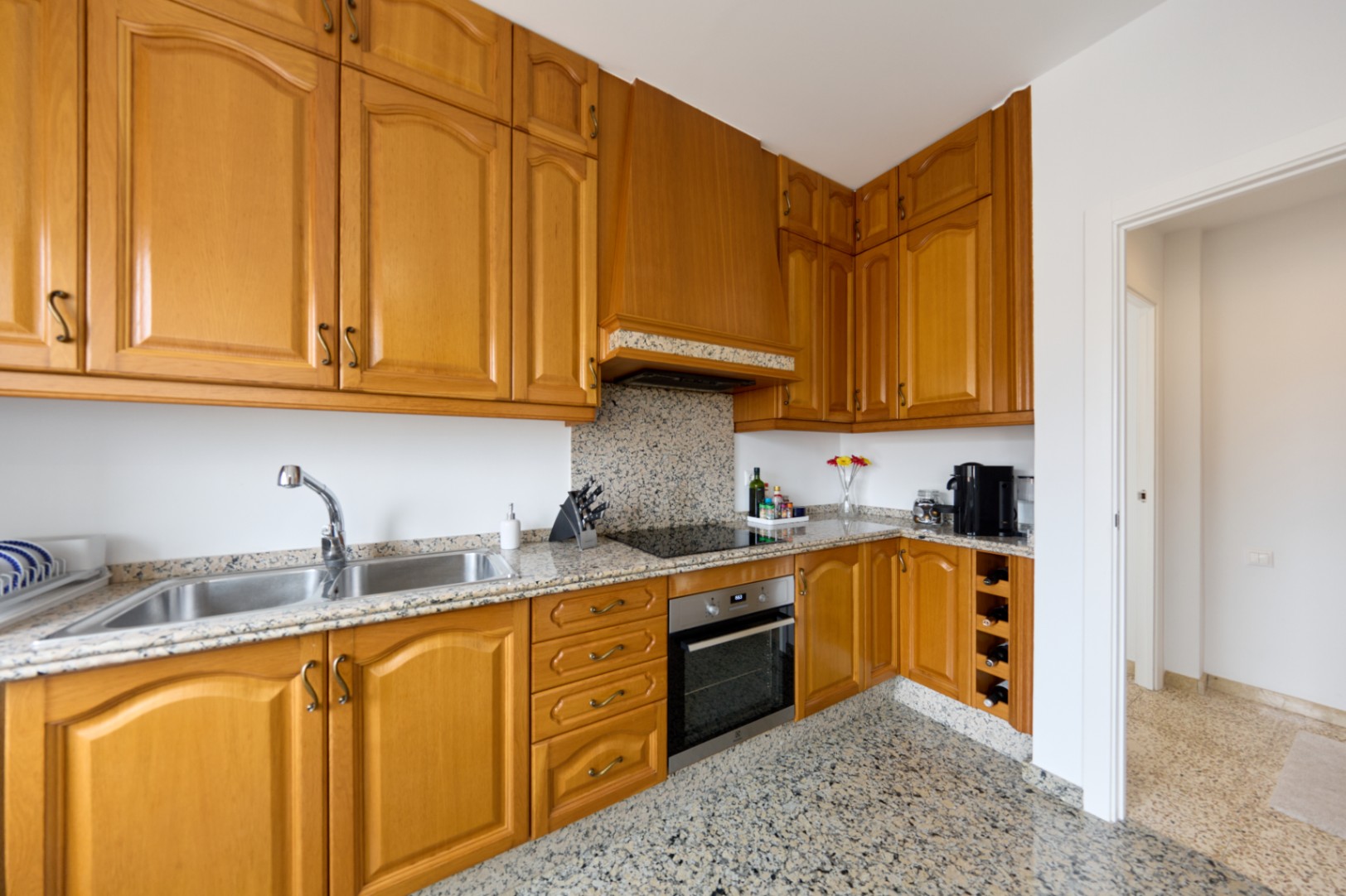 Apartamento en venta en el centro de Alicante, 3 dormitorios.